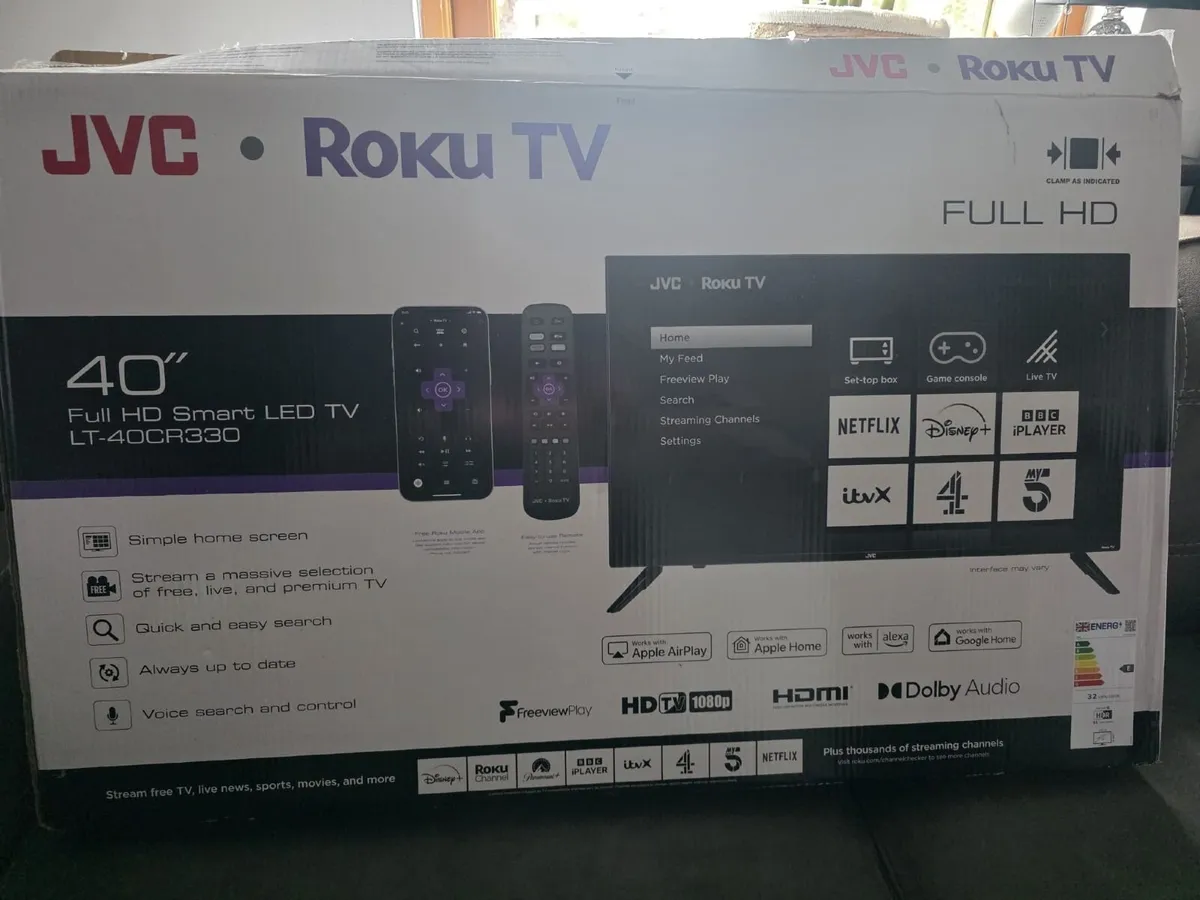 JVC SMART TV 40" with wall mount - Image 2