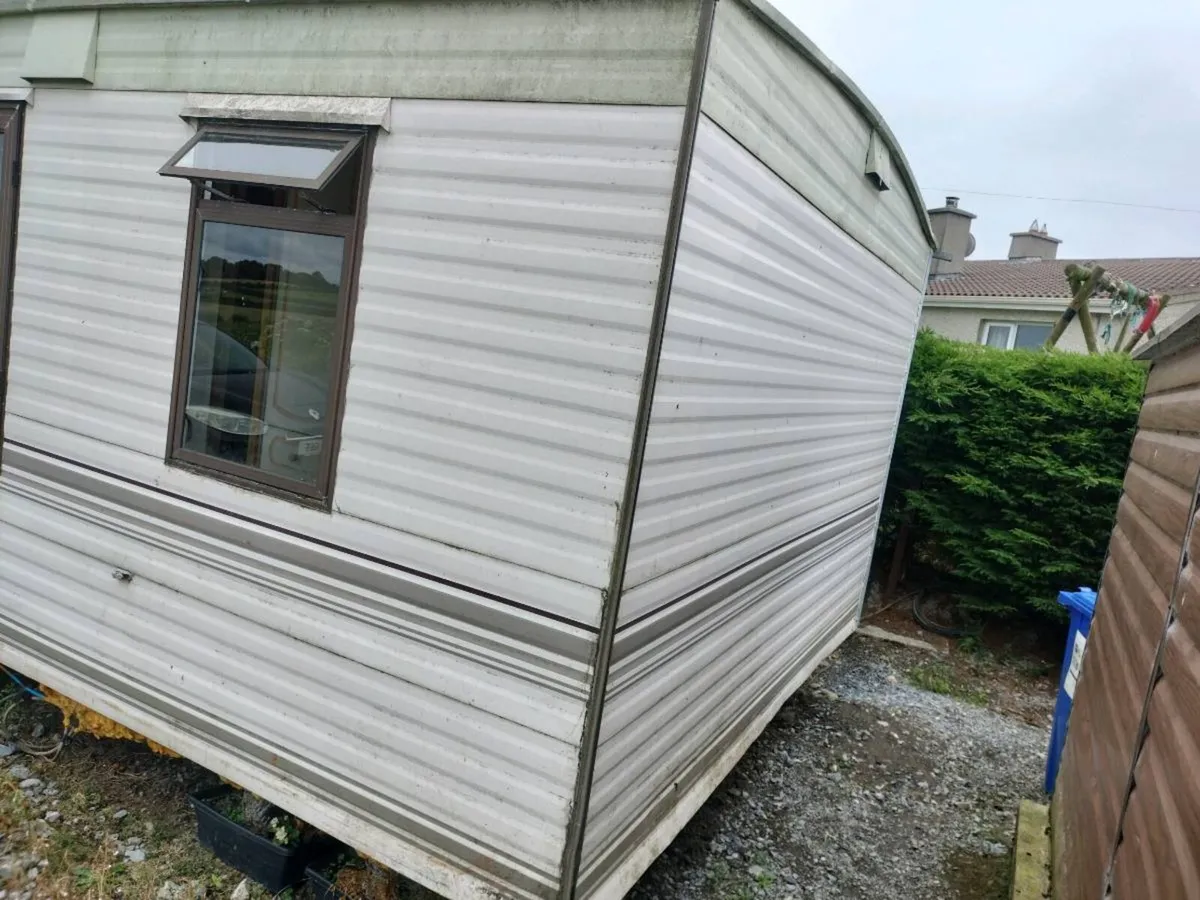 Mobile Home - Image 3