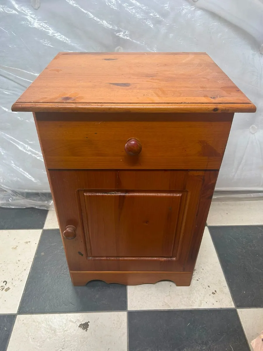 Bedside locker - Image 1