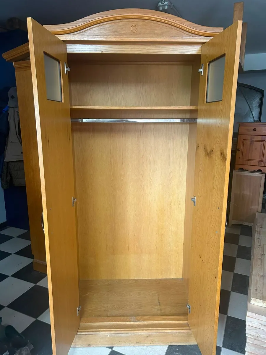 Oak Wardrobe - Image 2