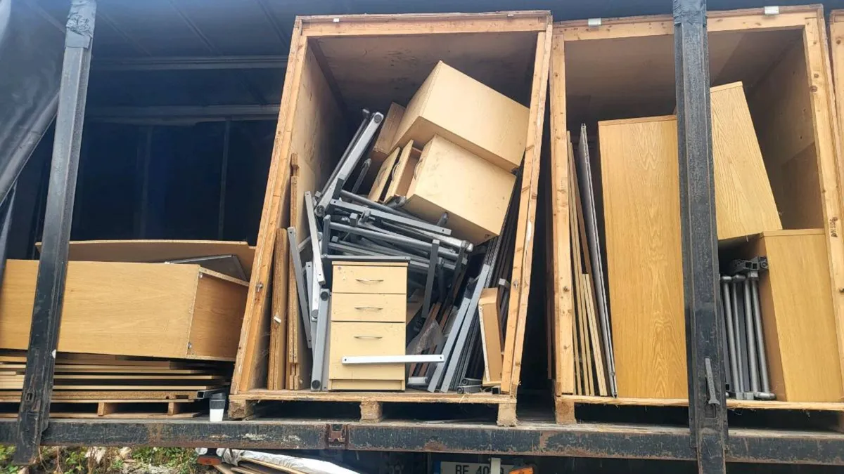 Office furniture - Image 4