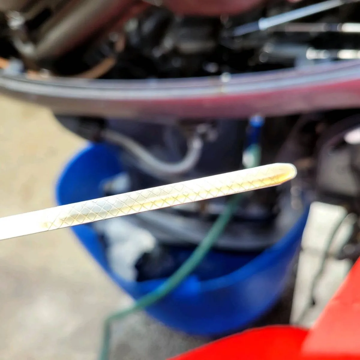 2014 yamaha 40hp 4 stroke long shaft - Image 3