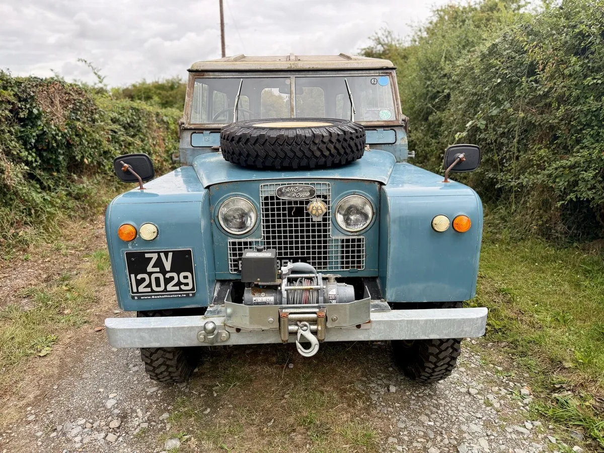 LANDROVER DEFENDER SERIES II ** RARE 7 SEATER** - Image 1