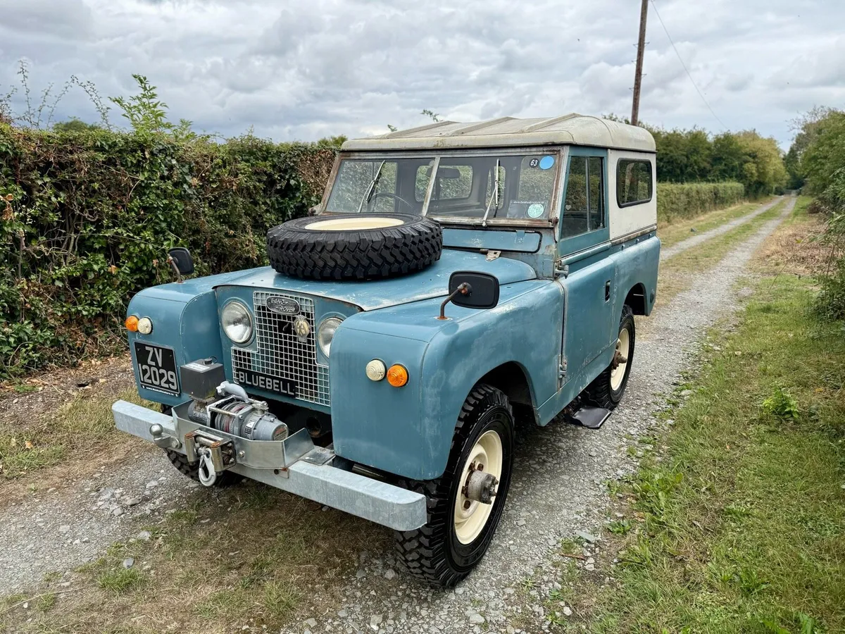 LANDROVER DEFENDER SERIES II ** RARE 7 SEATER** - Image 3
