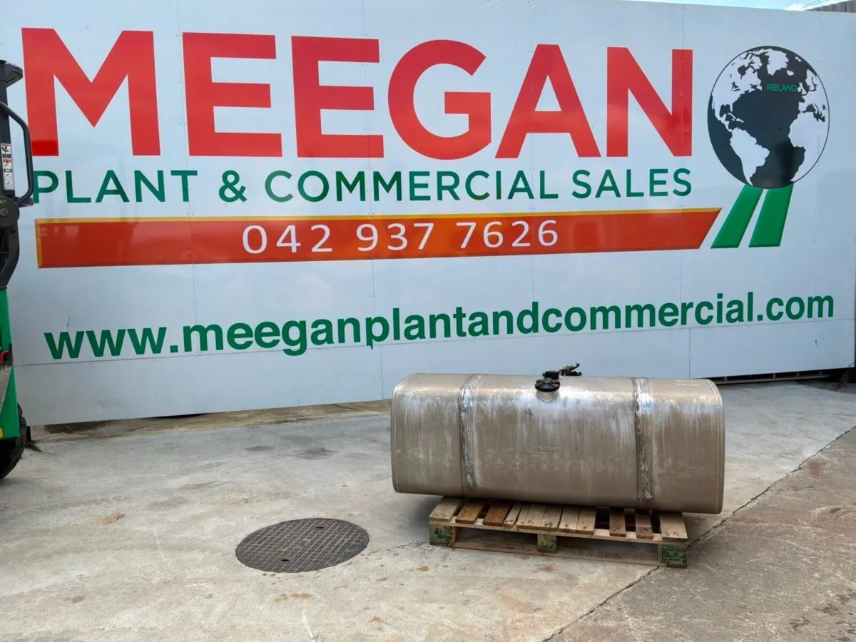 DAF XF 620 litre aluminium fuel tank. - Image 1