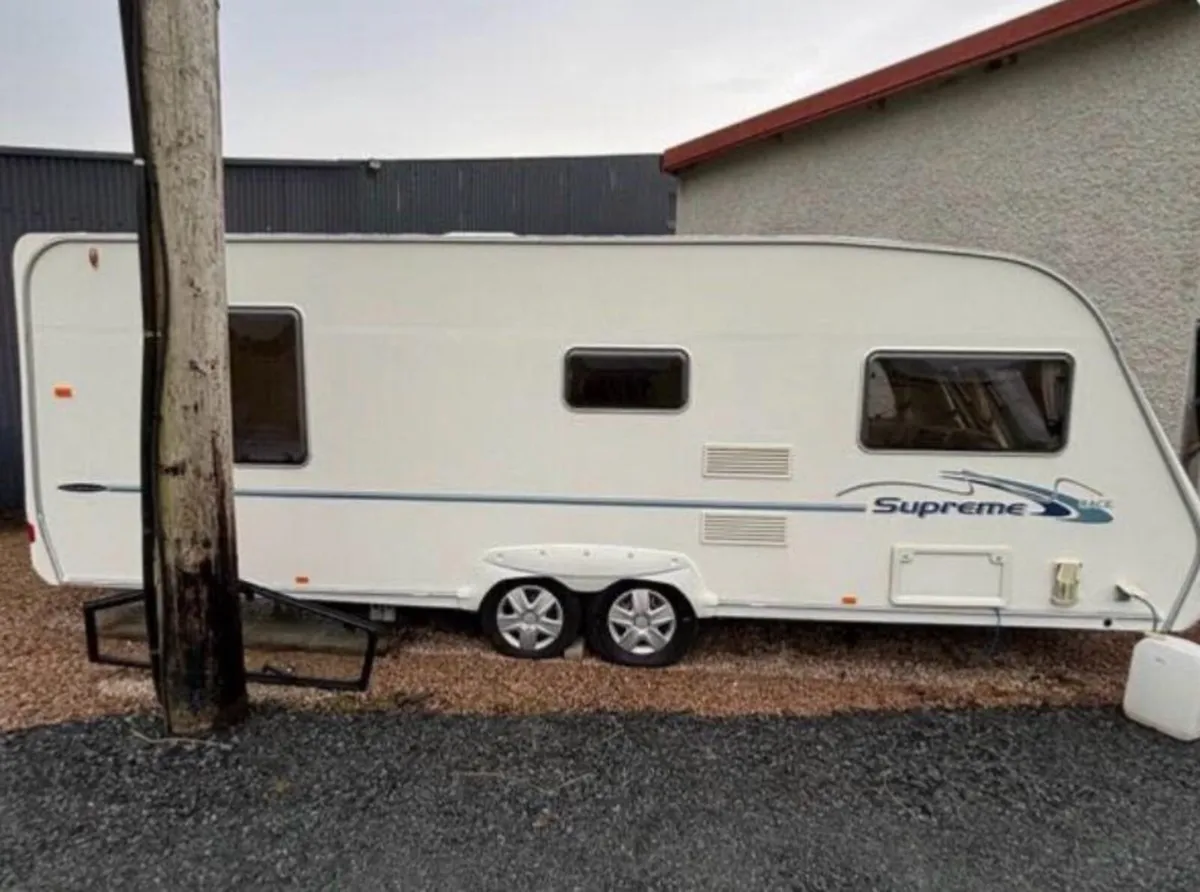Caravan - Image 1