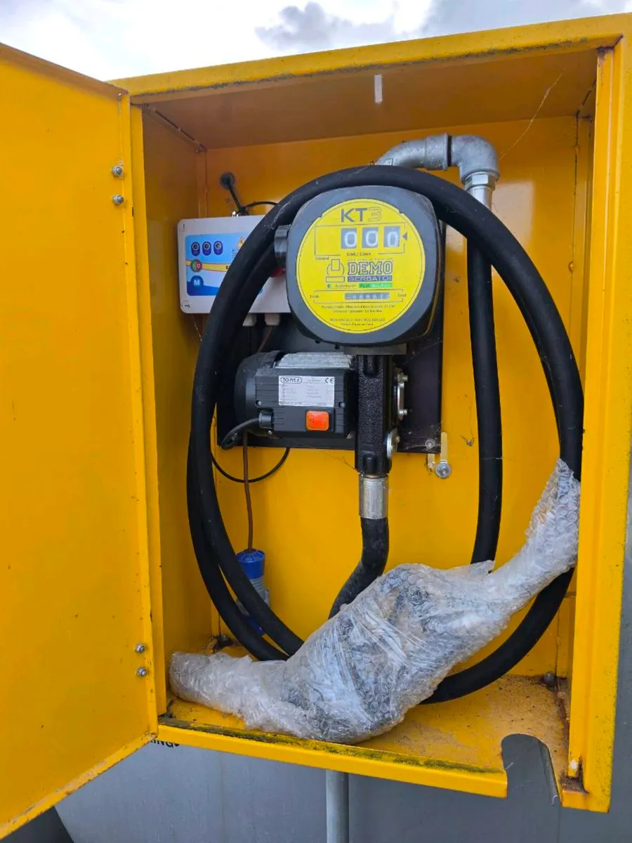 Steel bunded Diesel tank with Pump - Image 3