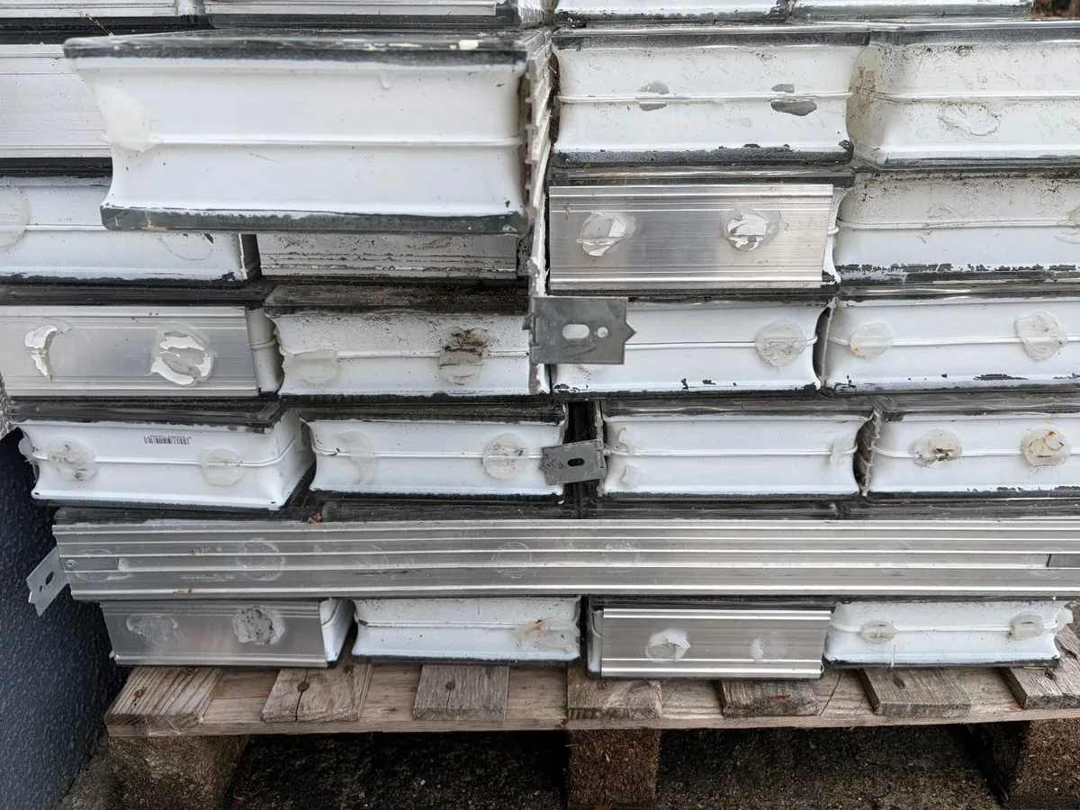 Glass Blocks - Image 4