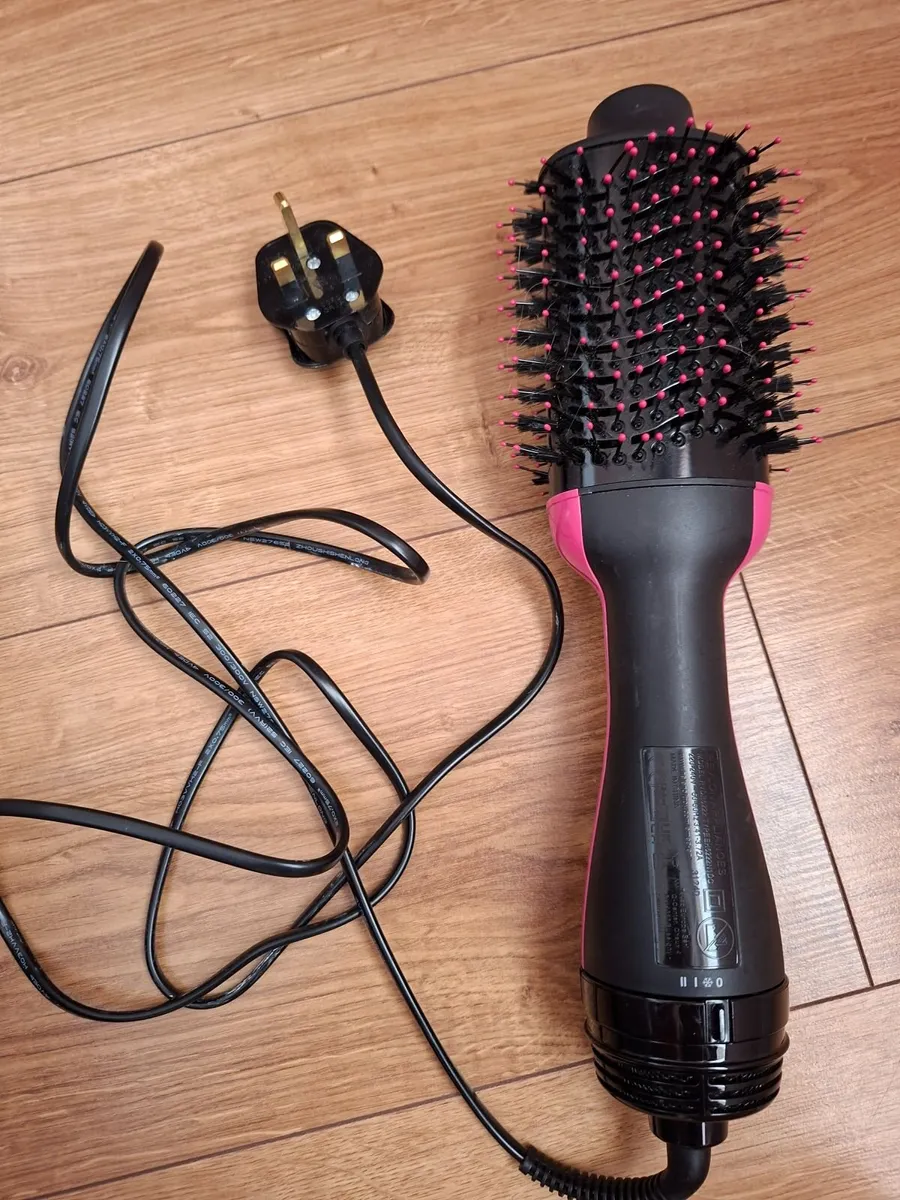 Hair dryer - Image 1