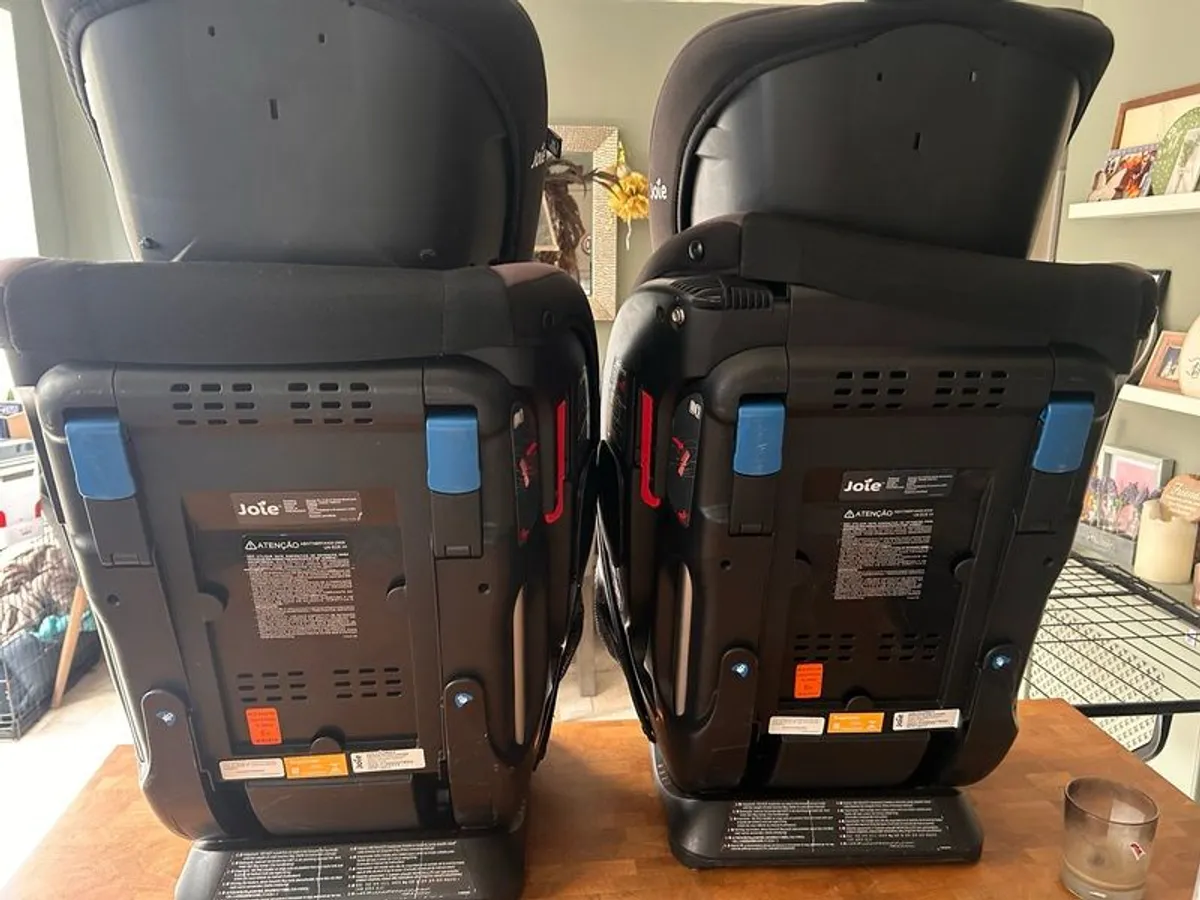 Twin Jole car seats. Excellent condition. - Image 2