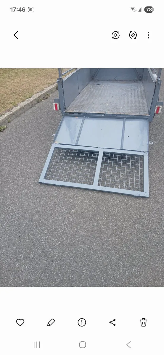 Trailers - Image 2