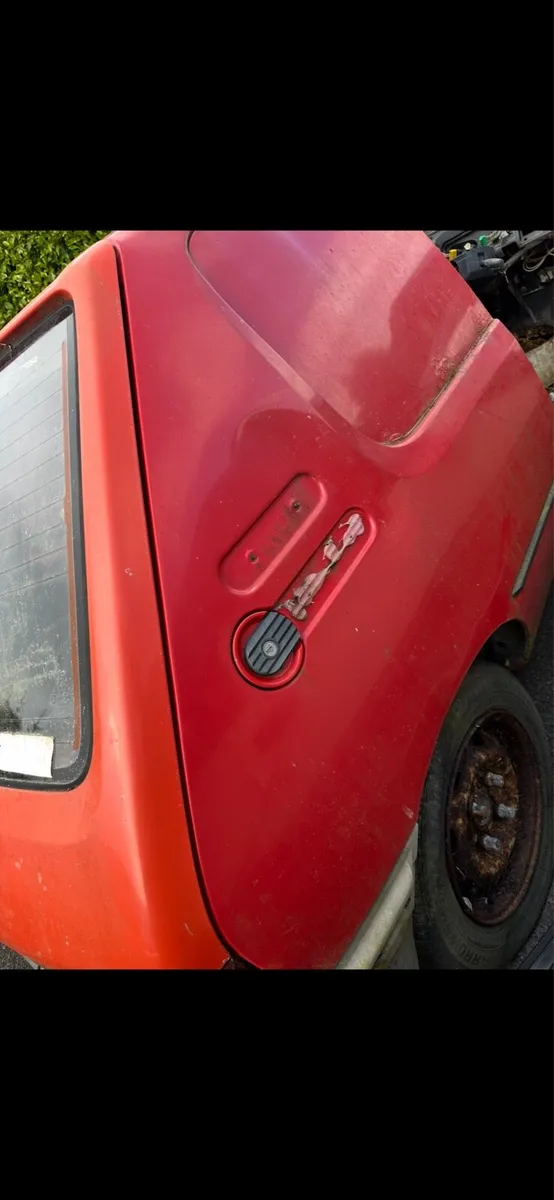 Peugeot 205 Van - Image 3
