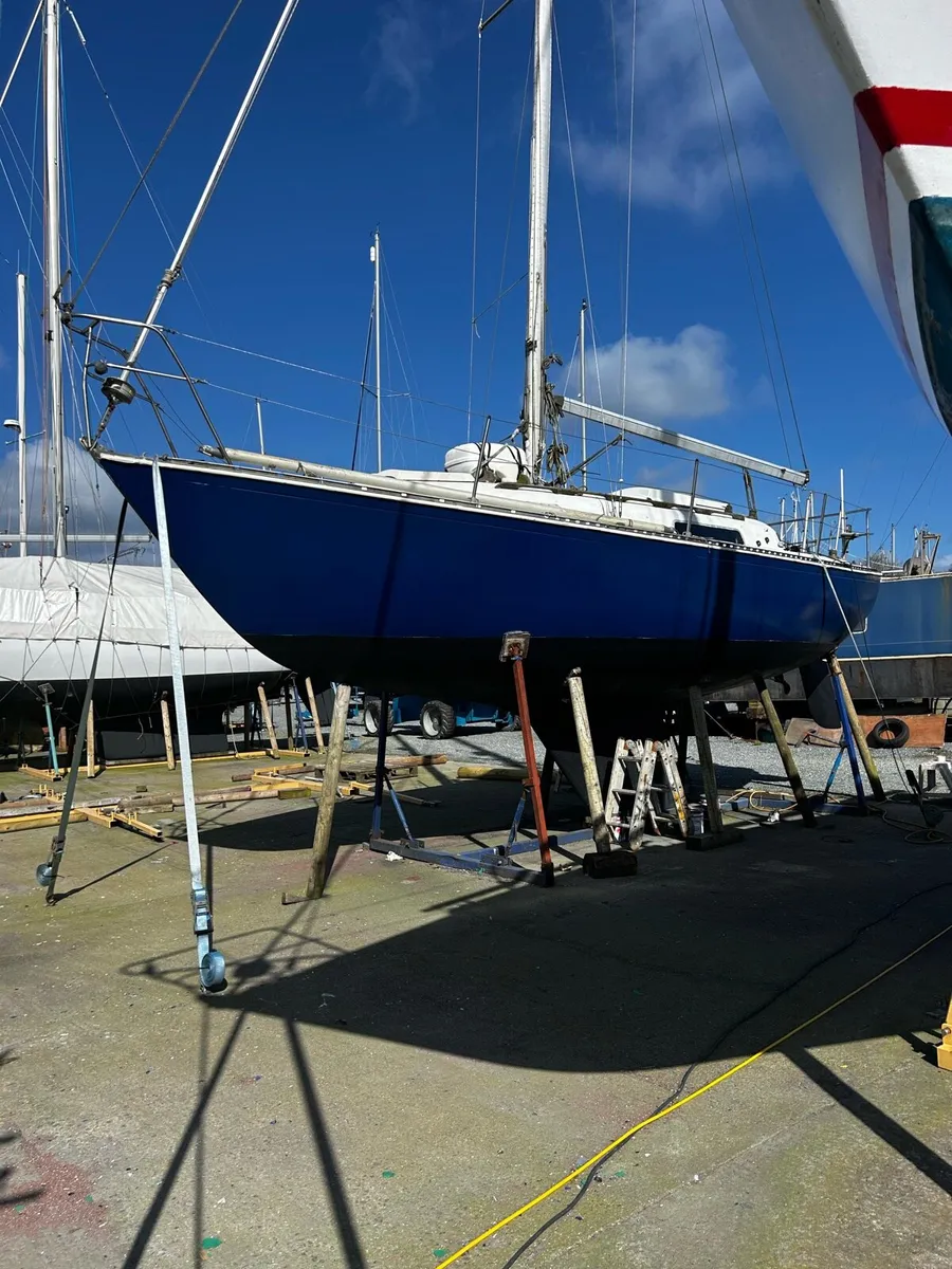Trapper 500 27ft sailboat - Image 3