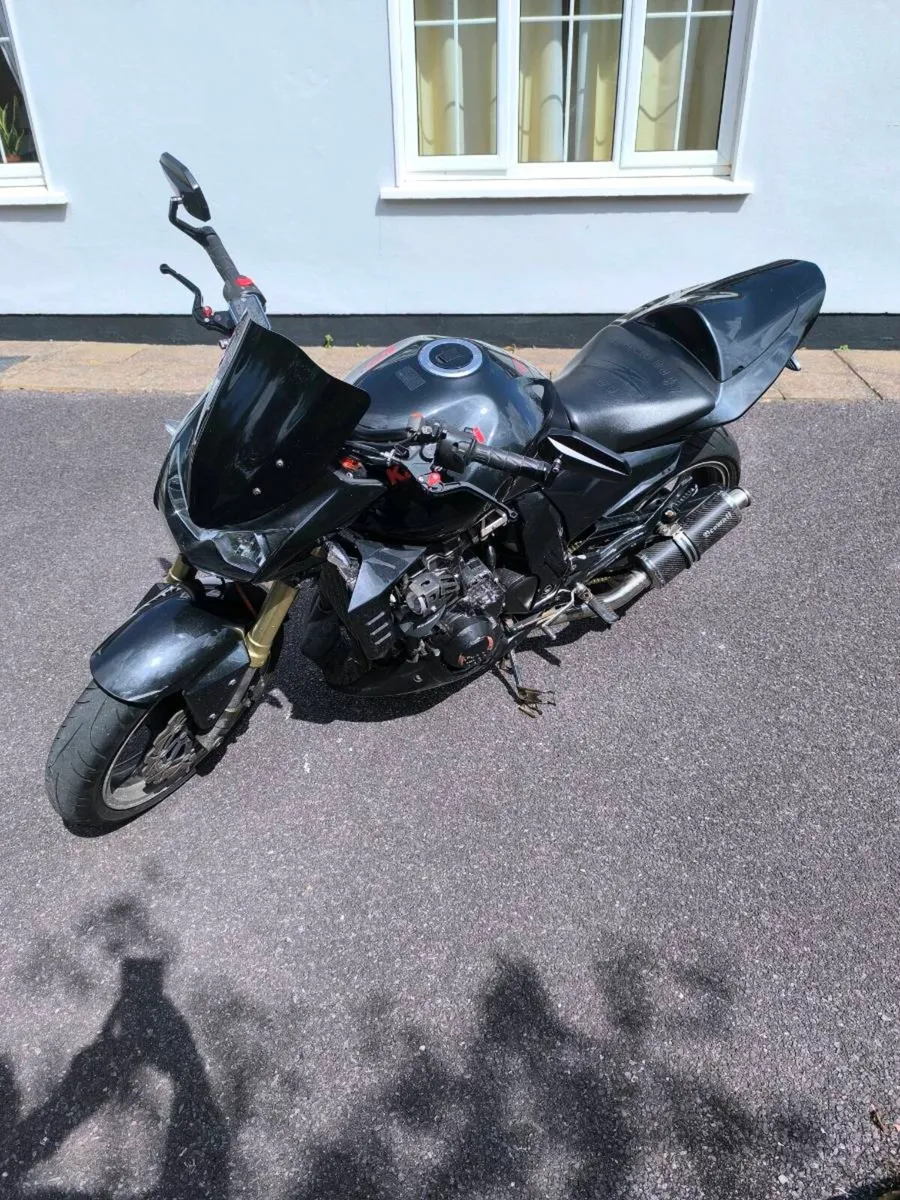 Z1000 - Image 2