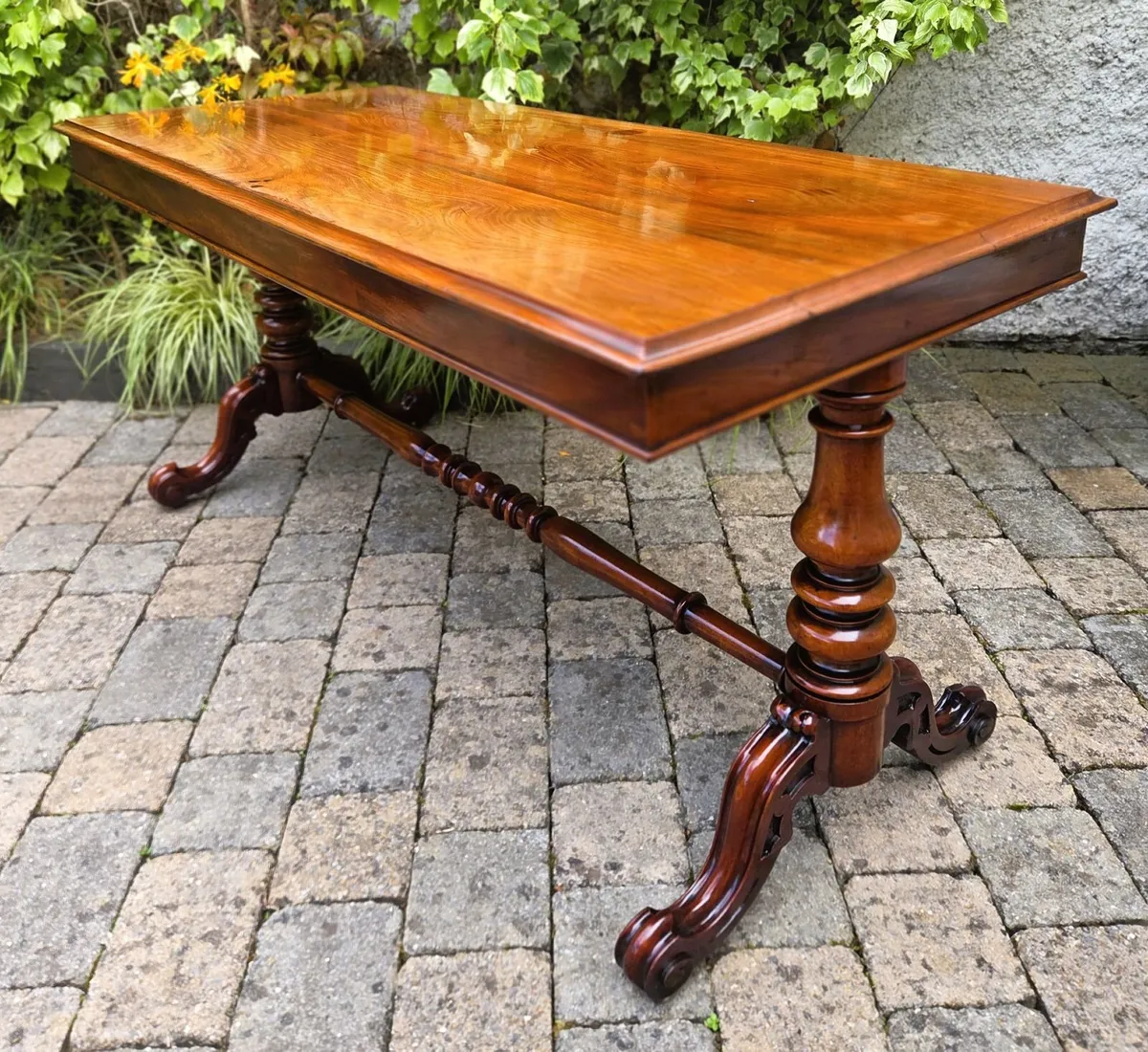 Large Victorian Centre Table- Circa 1870 - Image 2