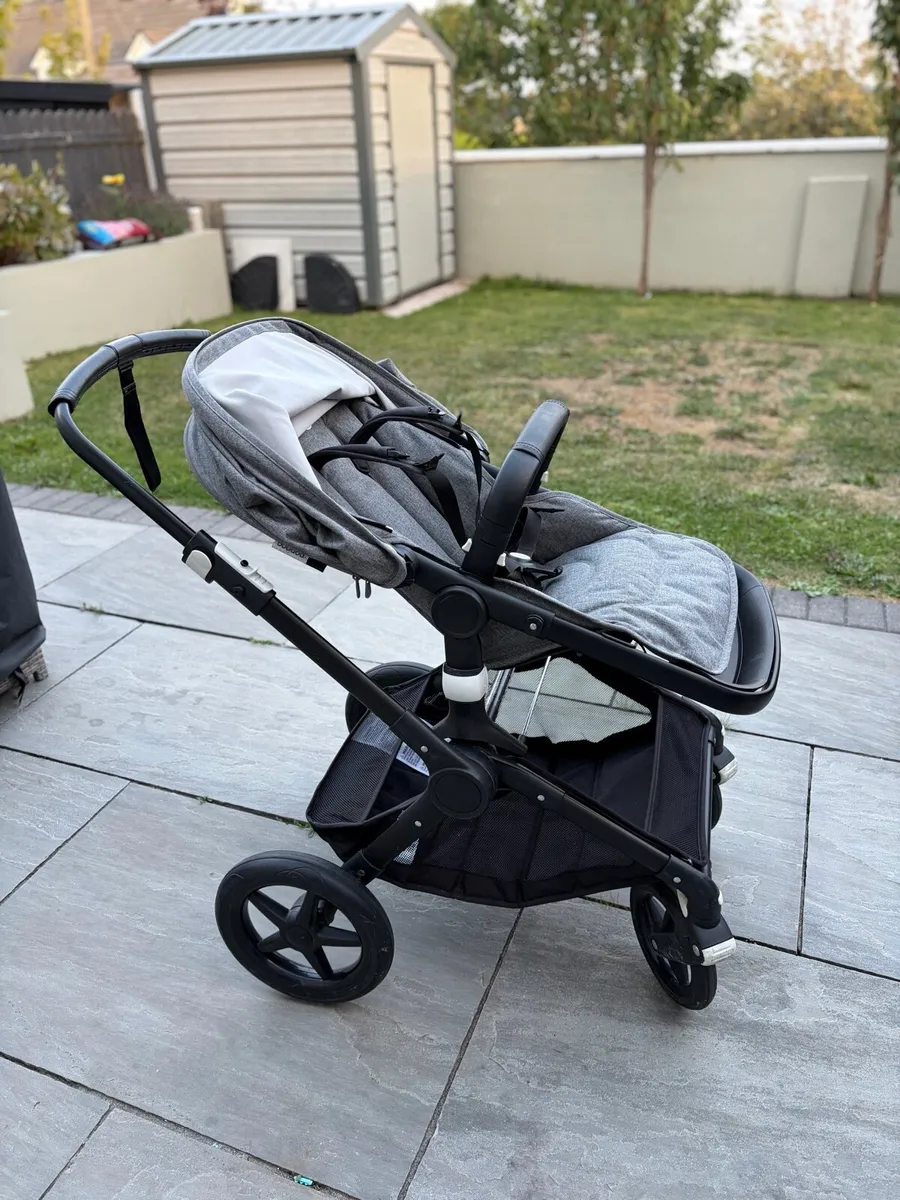 Bugaboo Fox Complete Bundle - Image 4