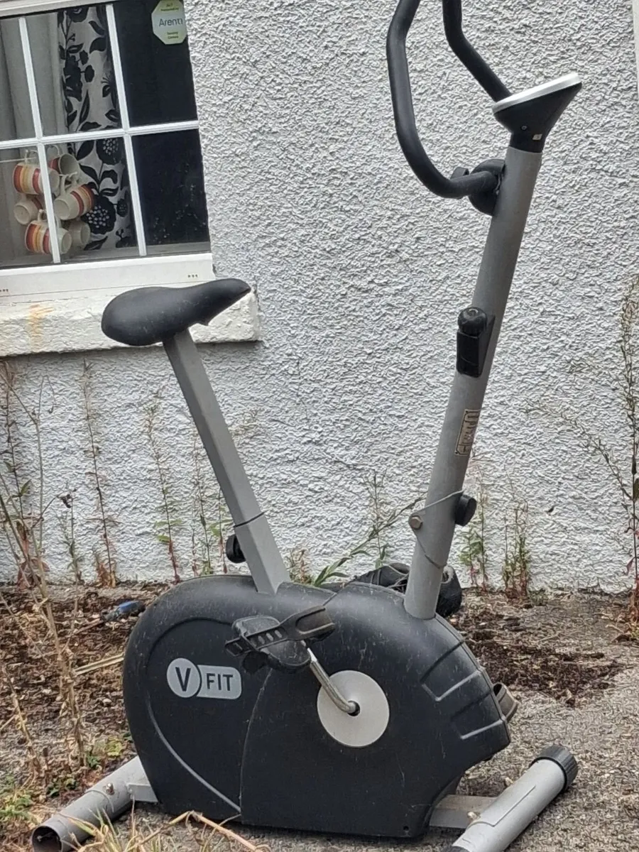 Treadmill - Image 2