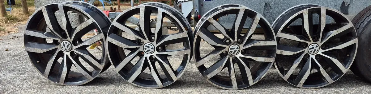 Car Wheel Alloys - Image 1