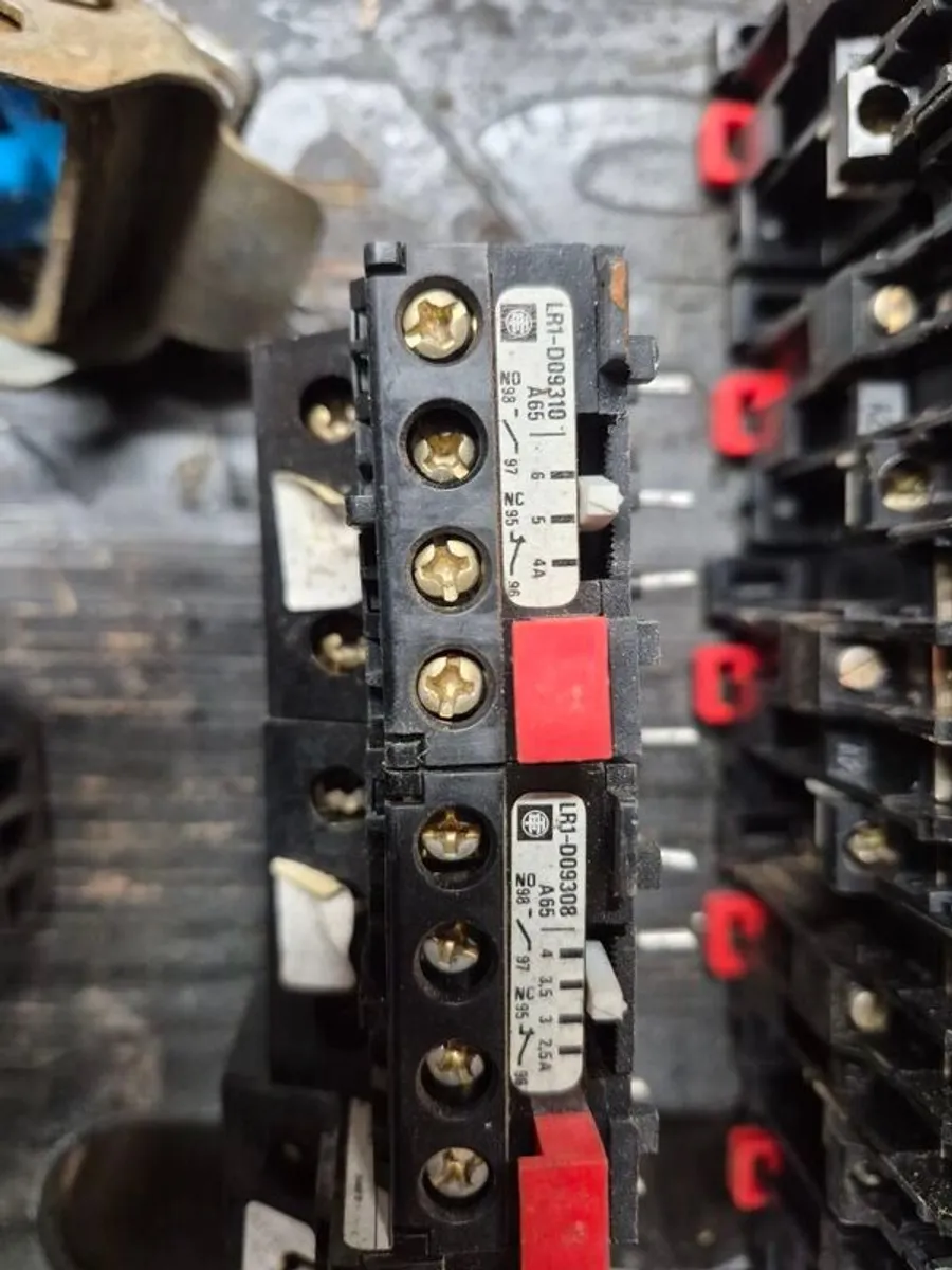 Telemechanique Contactors - Image 3