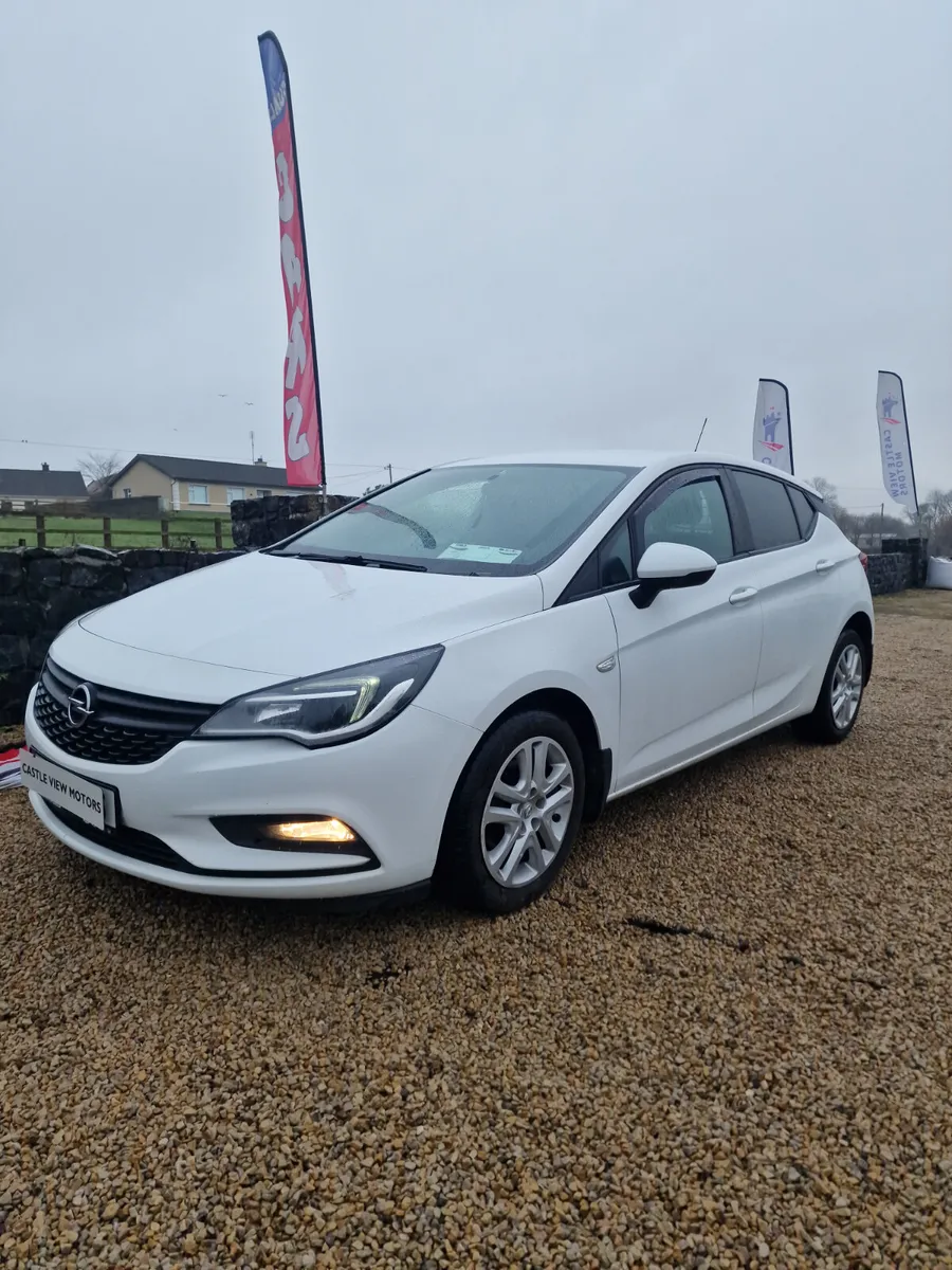 18 Opel Astra Van New Doe - Image 4