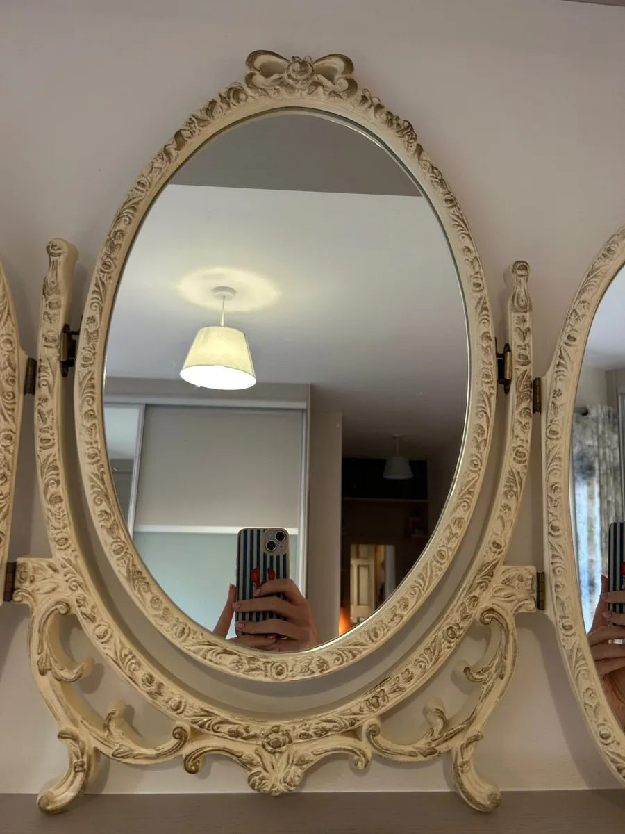Vanity Mirror - Image 2