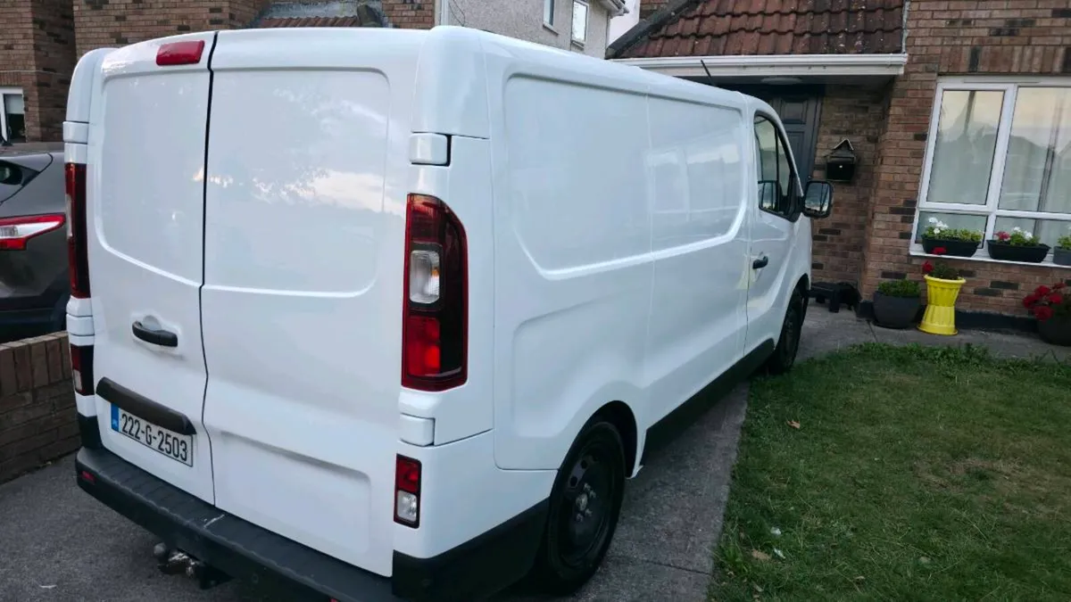 Renault Trafic - Image 4