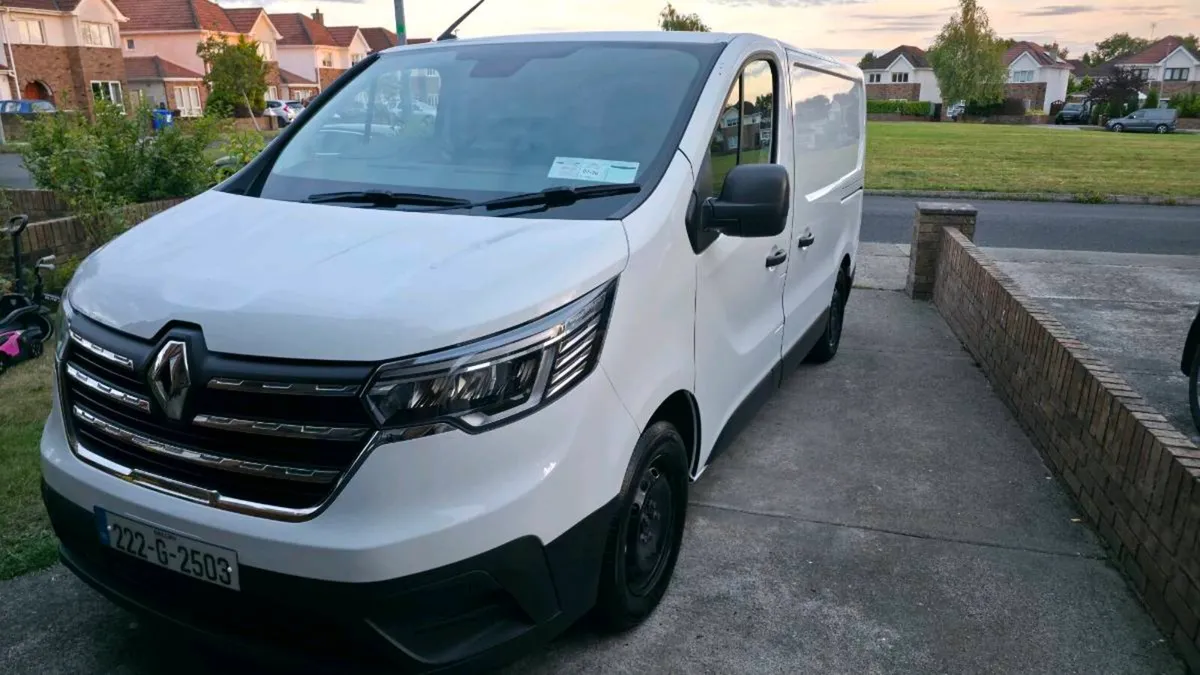 Renault Trafic - Image 1