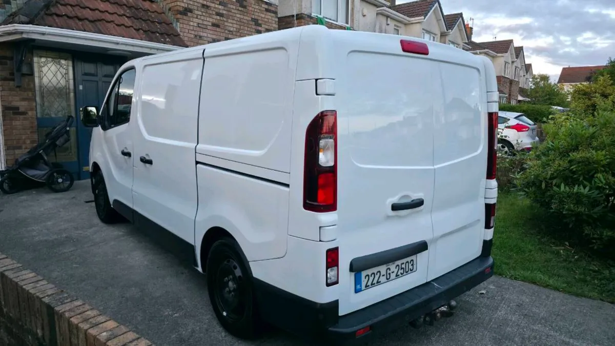 Renault Trafic - Image 3