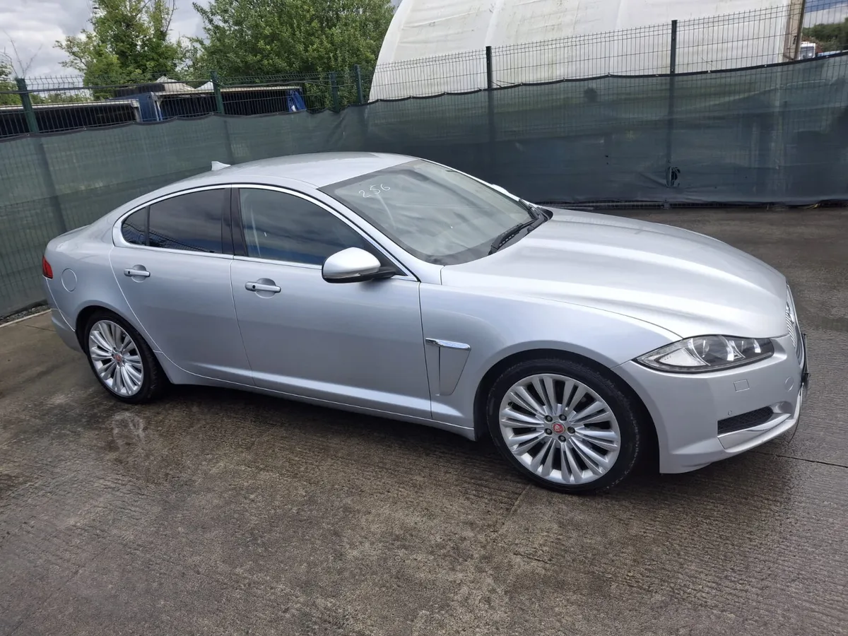 132 Jaguar XF Luxury premium 2.2 Automatic - Image 1