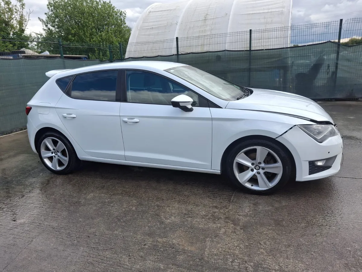 2015 Seat Leon FR 2.0 Diesel - Image 2