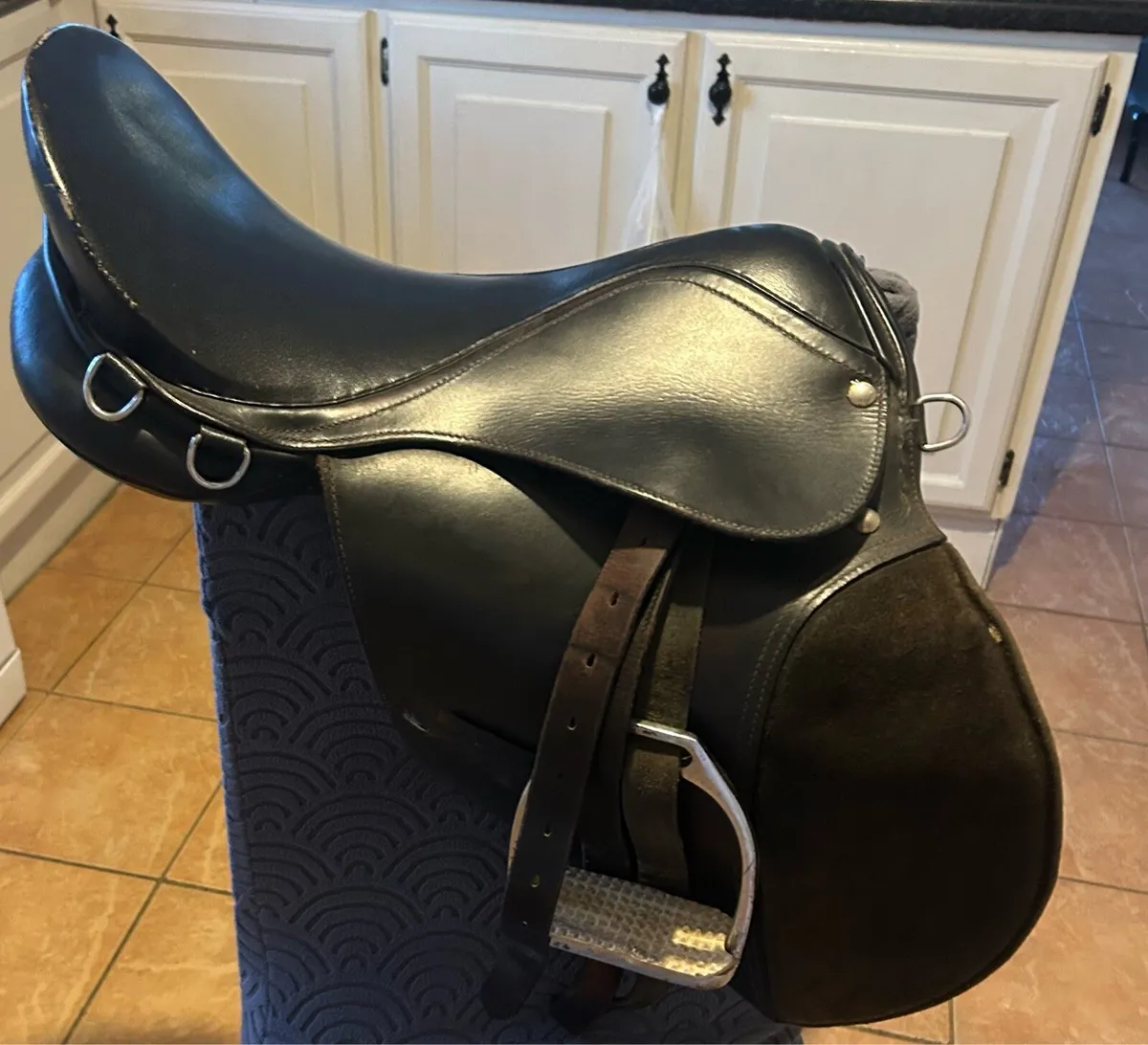Saddle - Image 3