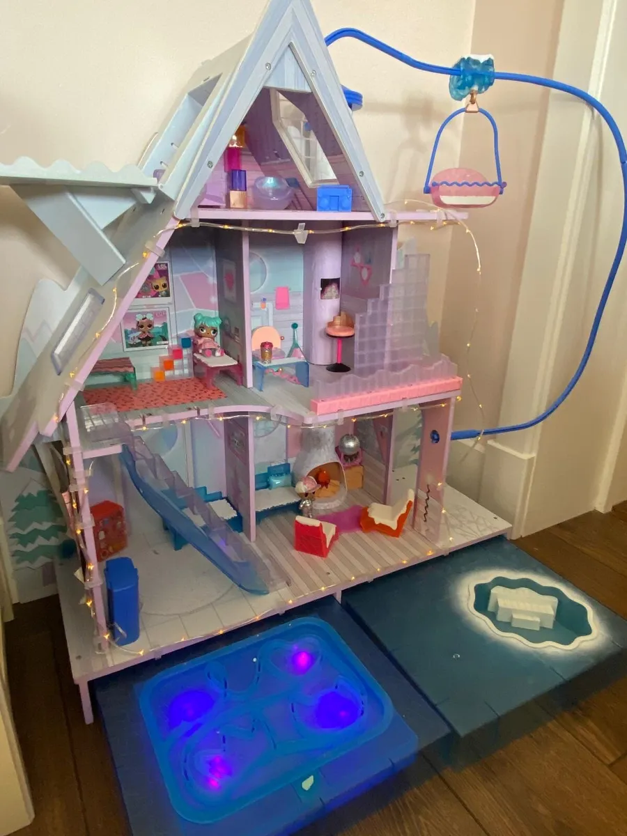 LOL Winter Chalet - Image 1
