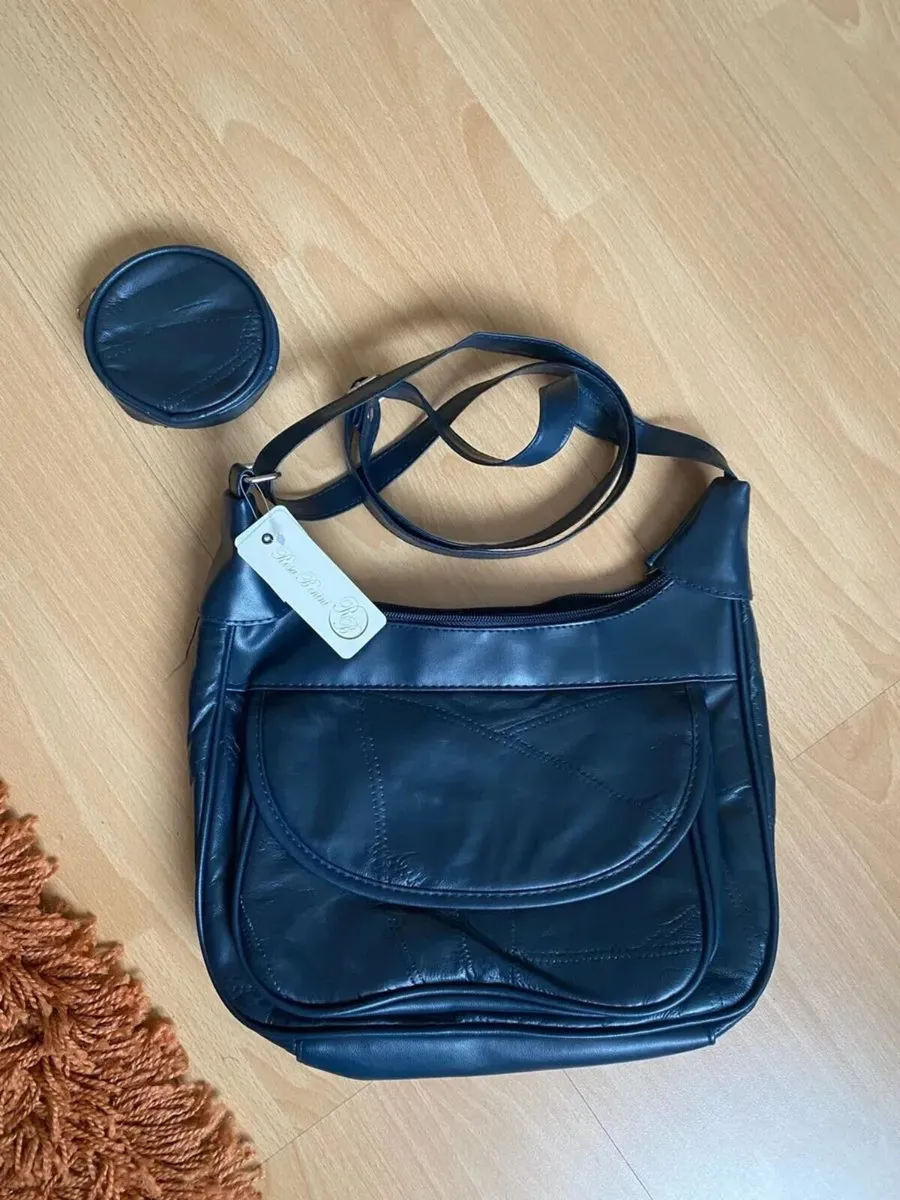 NEW with TAGS Leather Rosa Benini Shoulder Bag Set - Image 1