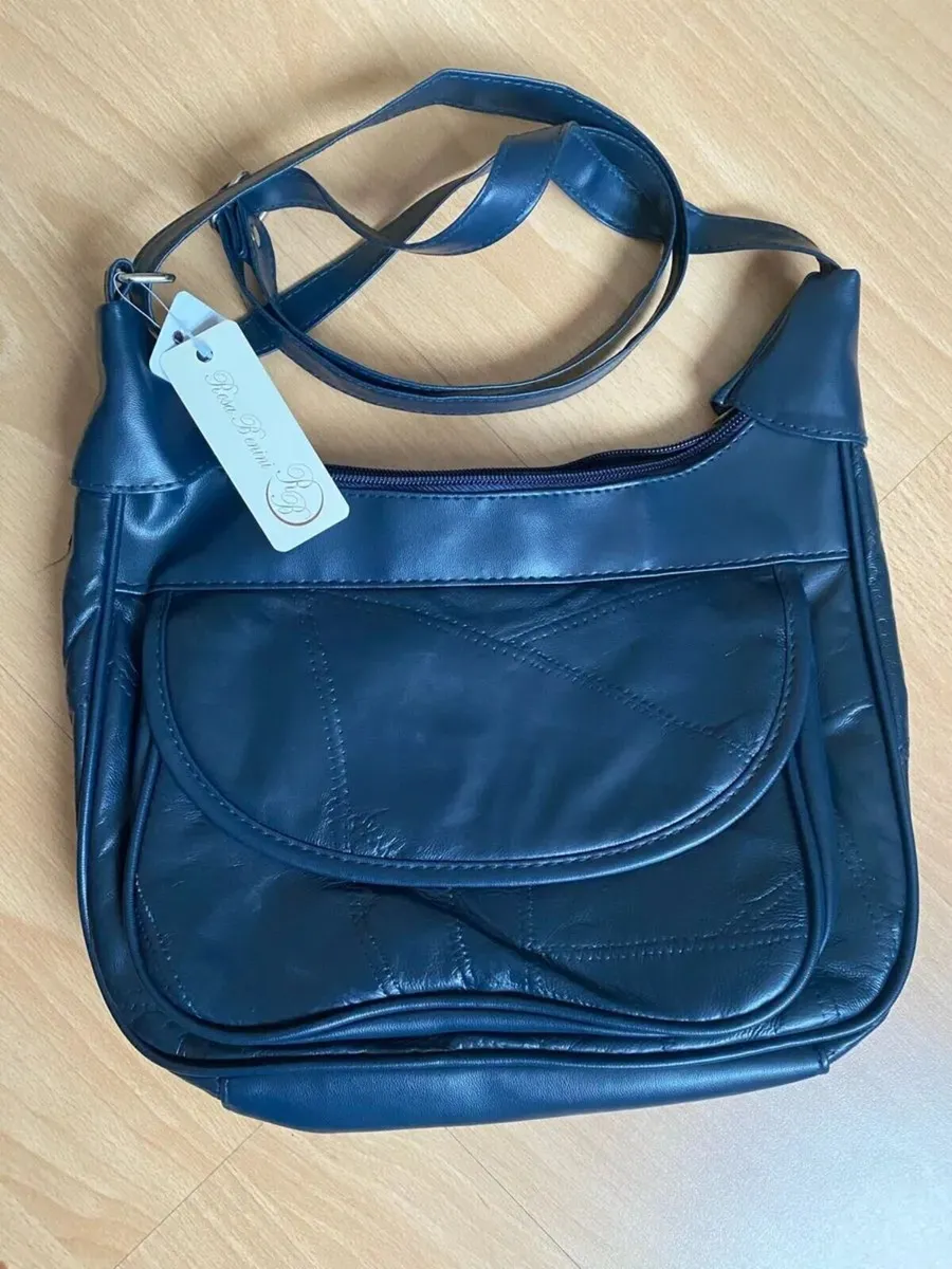 NEW with TAGS Leather Rosa Benini Shoulder Bag Set - Image 2