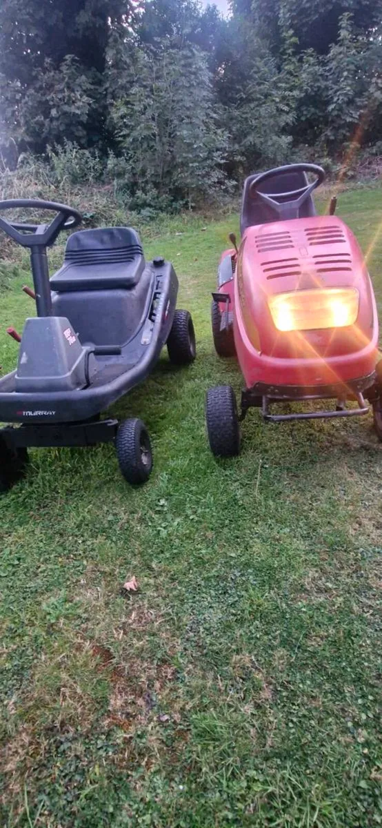 2 Garden Traktor Mower - Image 1