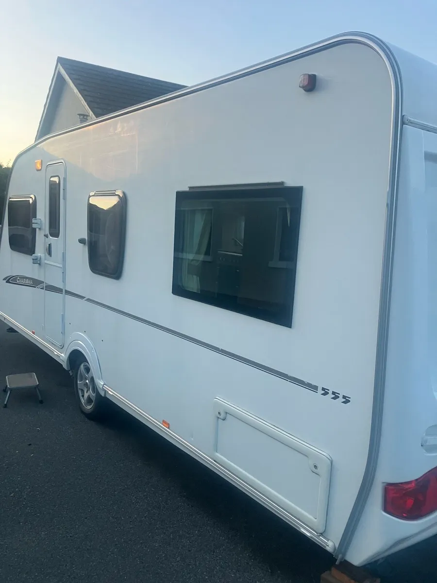 2009 Swift charisma 555 - Image 3