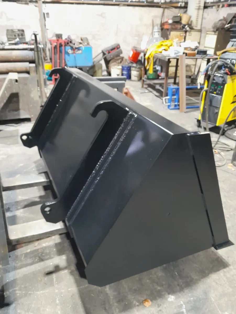 7.6ft Telehandler Loading Bucket OR 6.6ft - Image 2