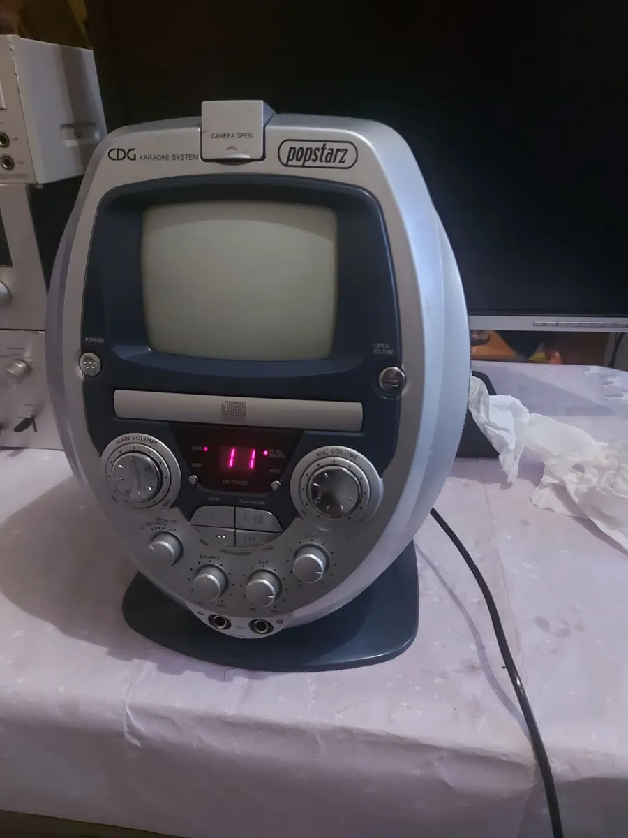 POPSTARZ CDG KARAOKE System in excellent condition - Image 2