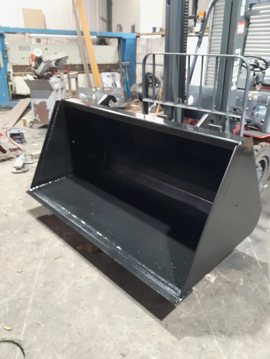 7.6ft Telehandler Loading Bucket OR 6.6ft - Image 1