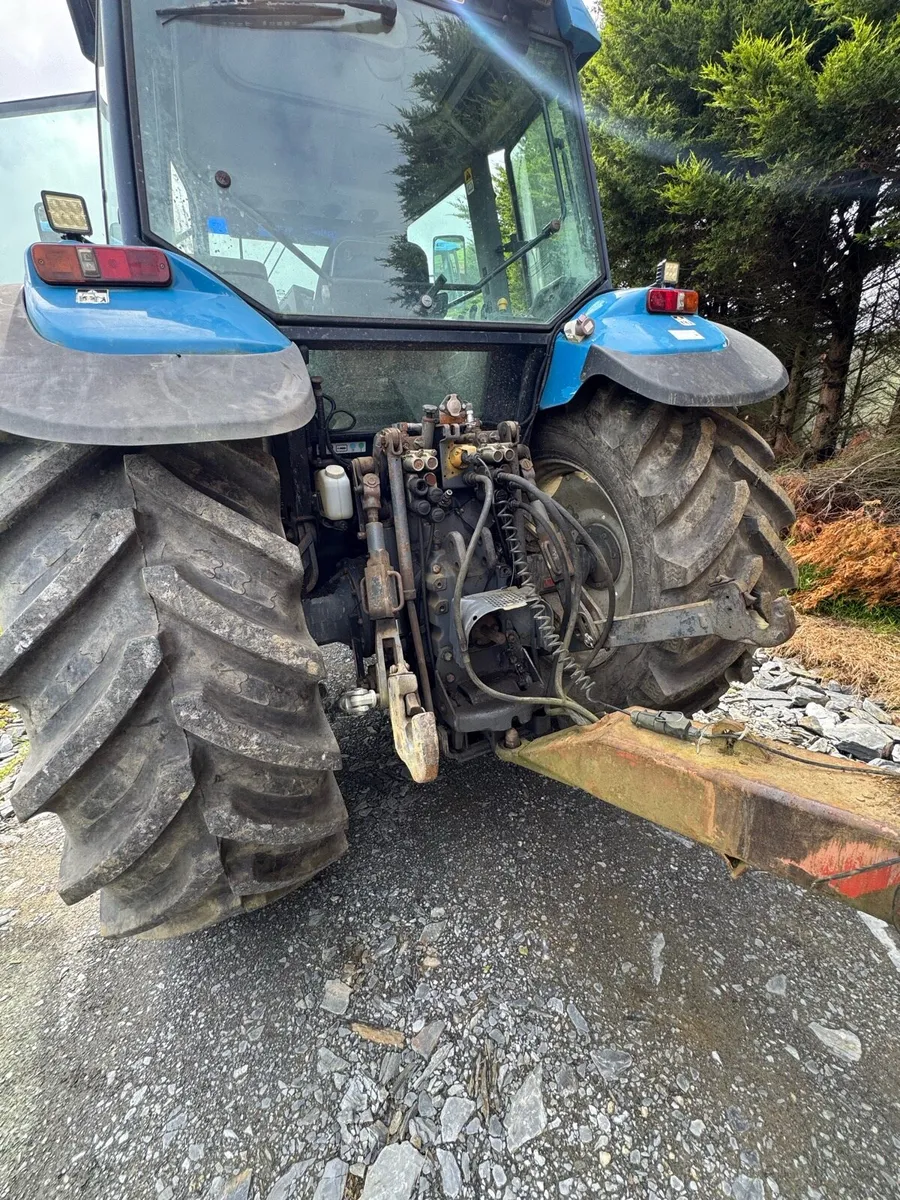 New Holland - Image 4