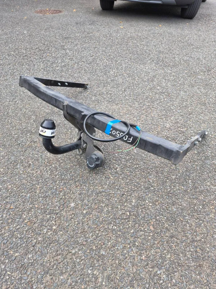 Towbar for Ford Mondeo 2007-14 - Image 1