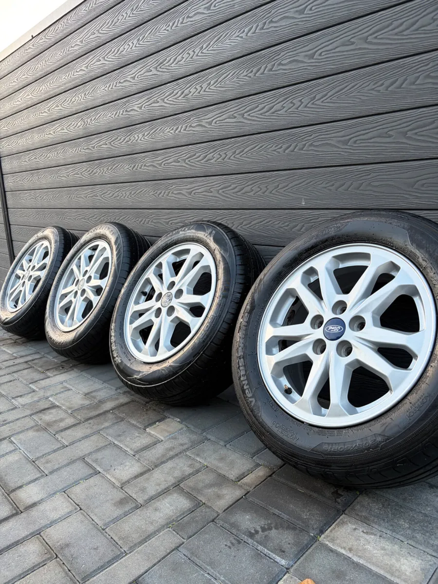16” FORD TRANSIT CONNECT TREND-LINE ALLOYS & TYRES - Image 1