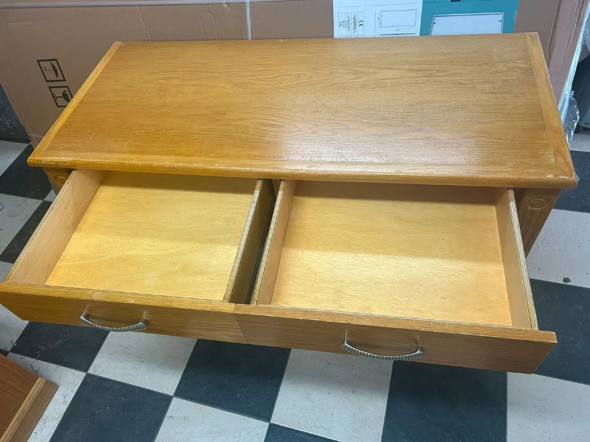 Oak desk - Image 2