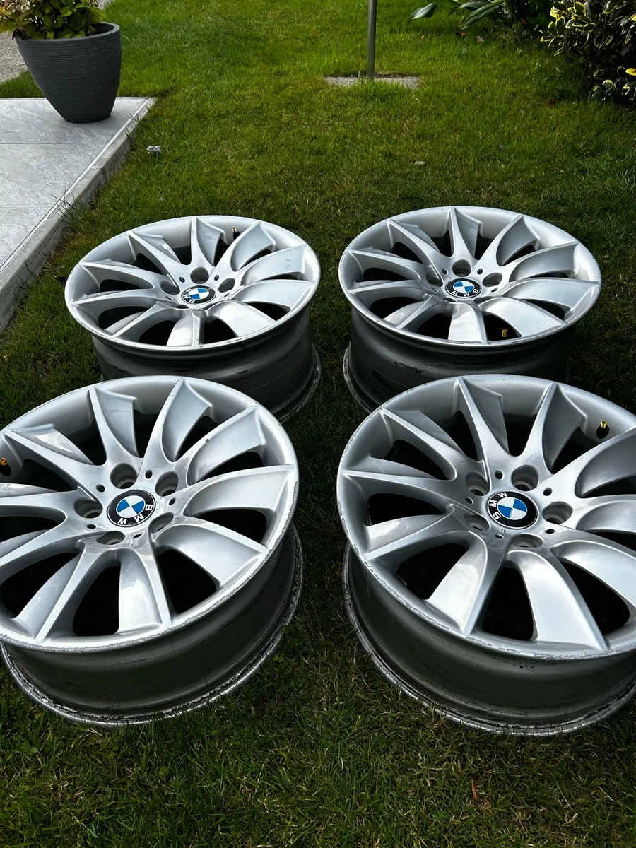 Genuine BMW Alloys 18” - Image 2