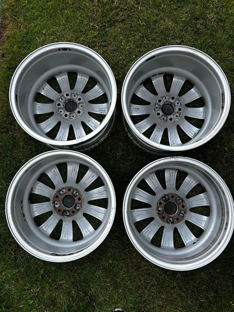 Genuine BMW Alloys 18” - Image 4