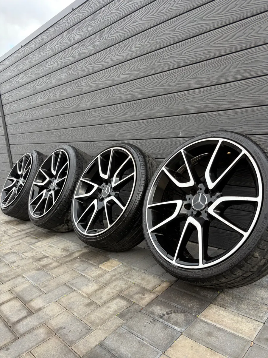 20” MERCEDES C,E CLASS AMG STYLING ALLOYS & TYRES - Image 1
