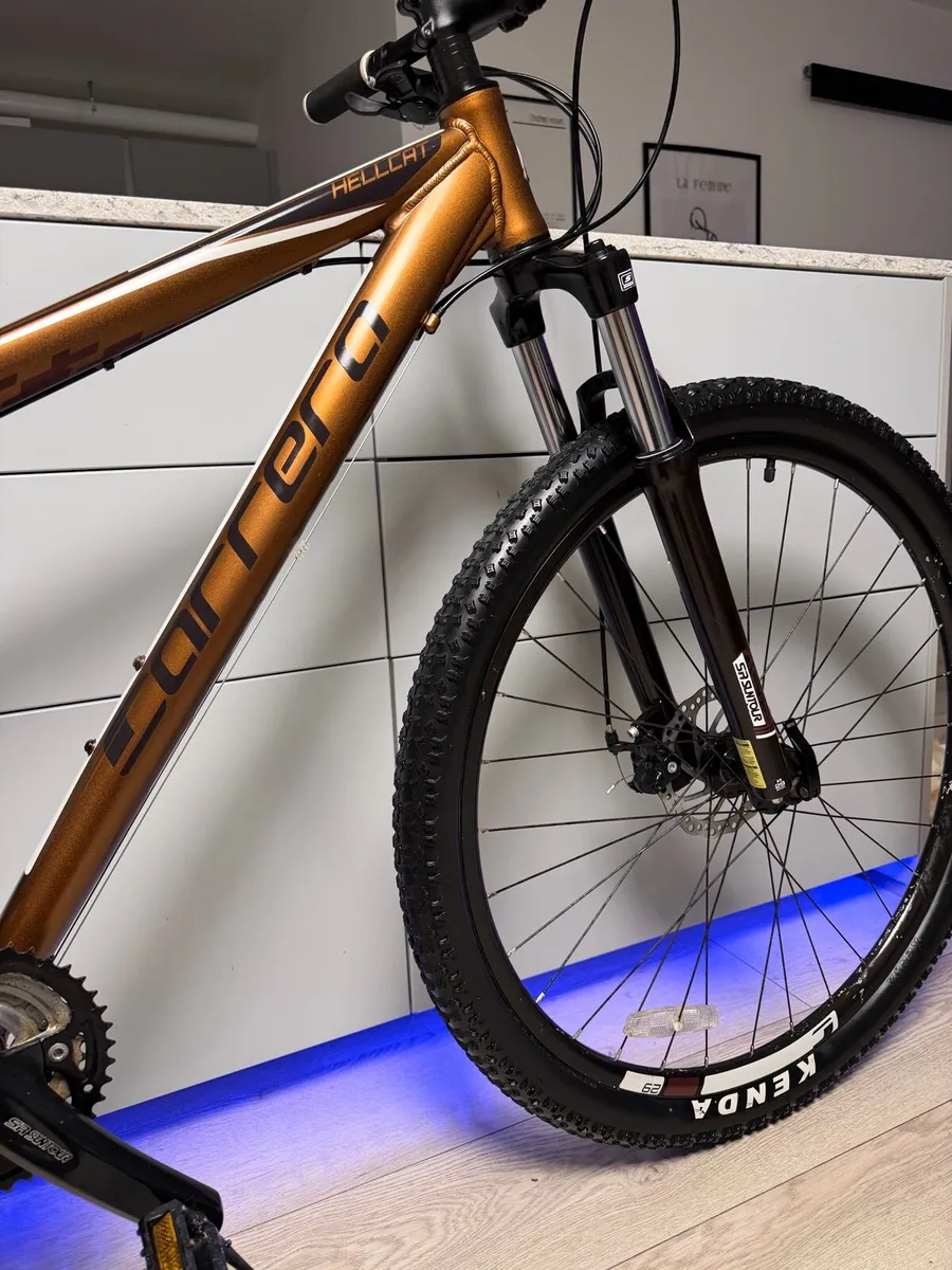Carrera Hellcat Bike - Image 3