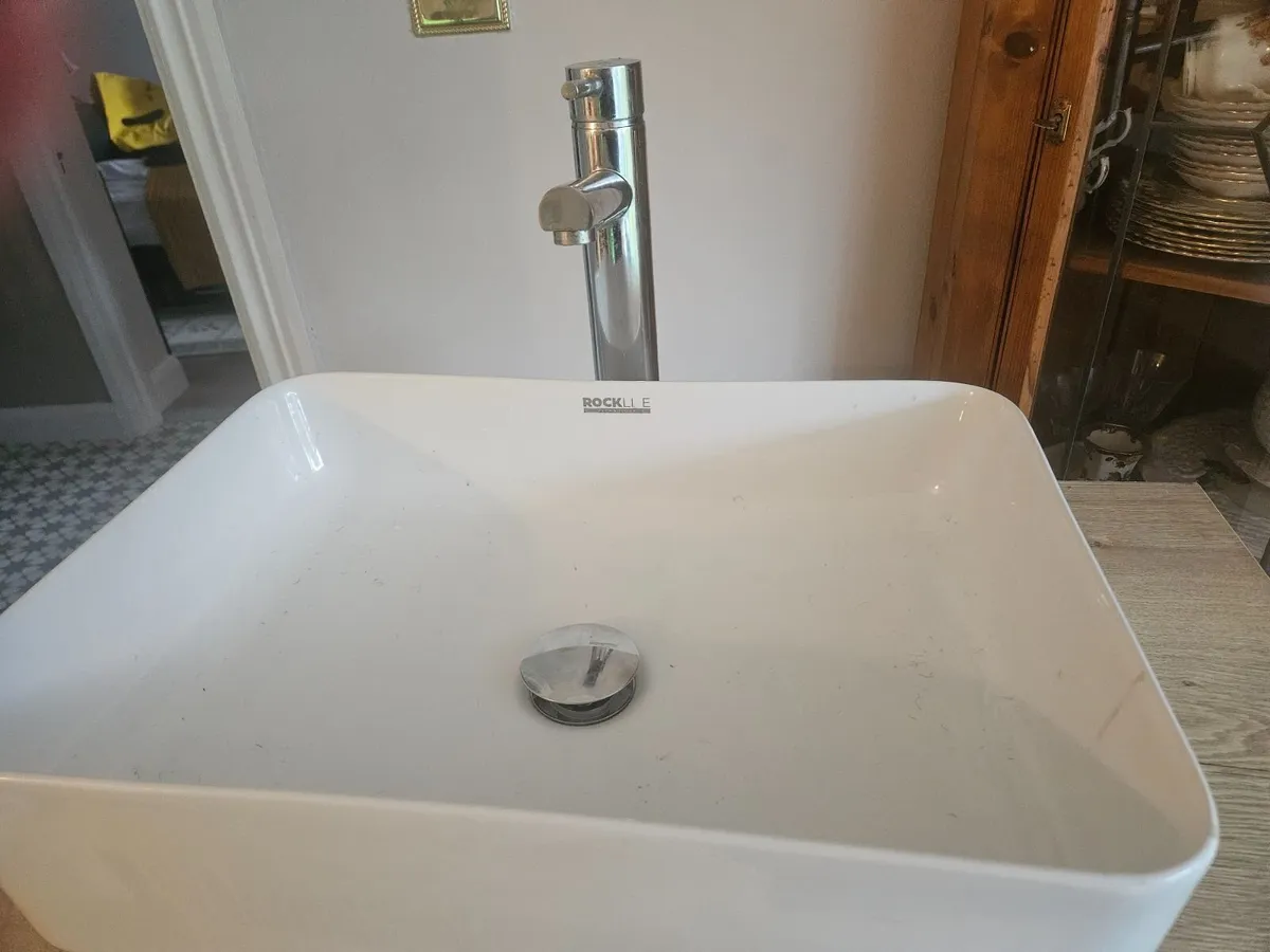 Vanity unit - Image 1