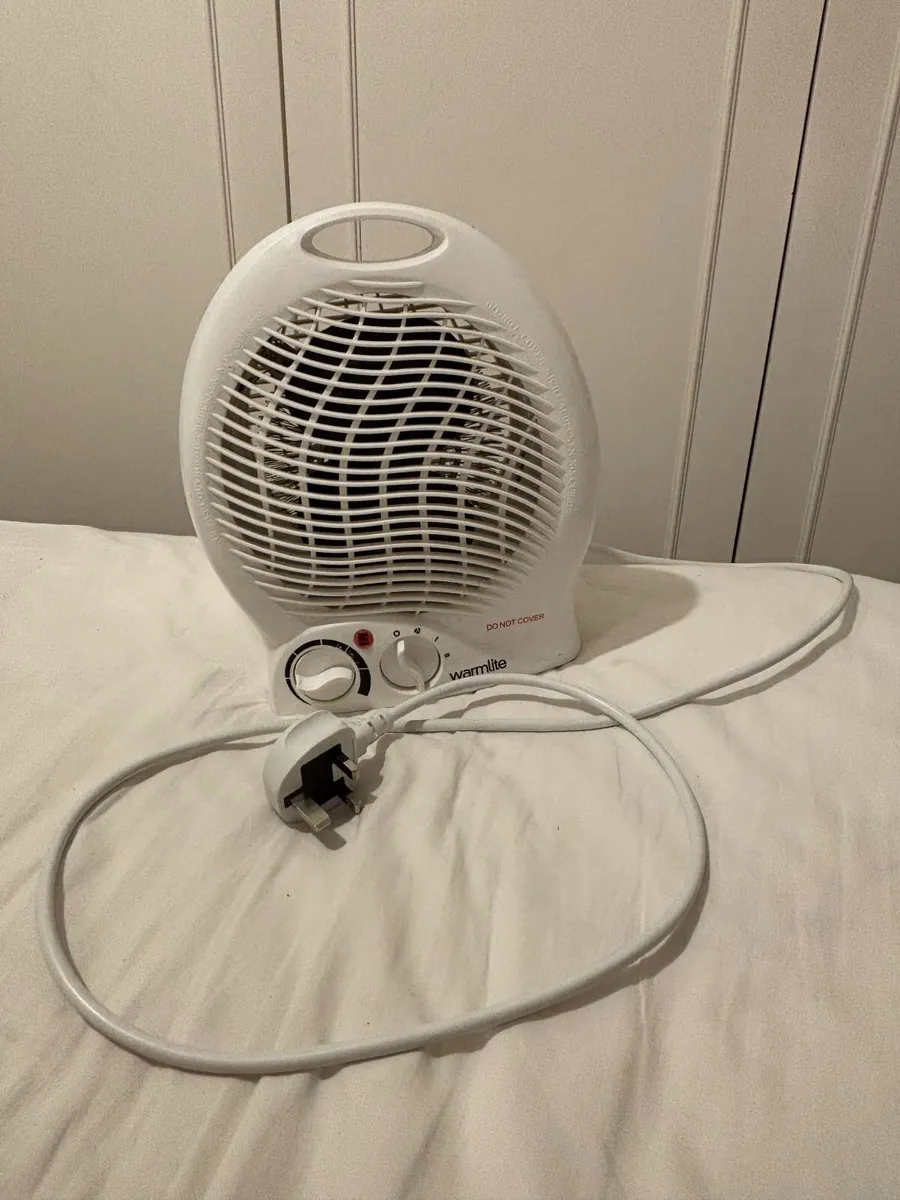 Warmlite Thermo Fan Heater with 2 Heat Settings - Image 1