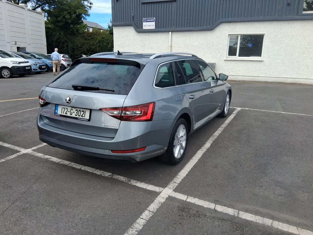 Skoda Superb - Image 3